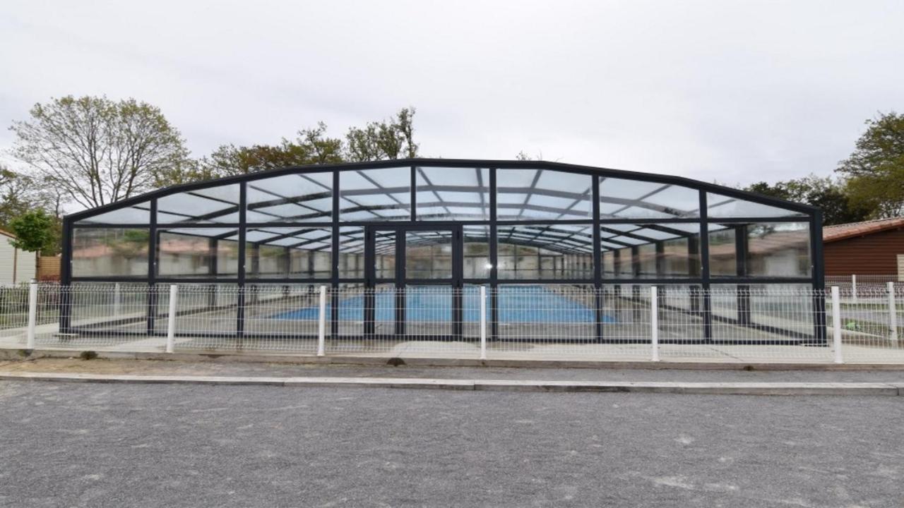 Chalet Avec Piscine Azur Eksteriør bilde